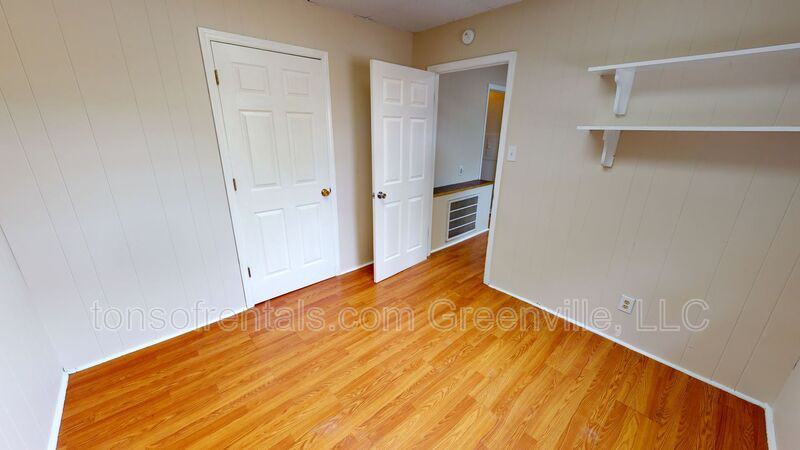 520 W Frederick St Apt C - Photo 7 of 10