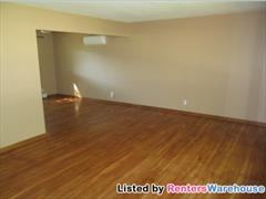 11412 Valley Ct - Photo 2 of 14