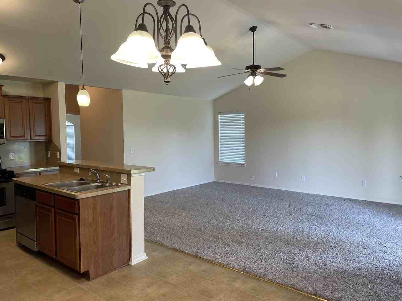 4500 Hunter Blvd #1 - Photo 7 of 22