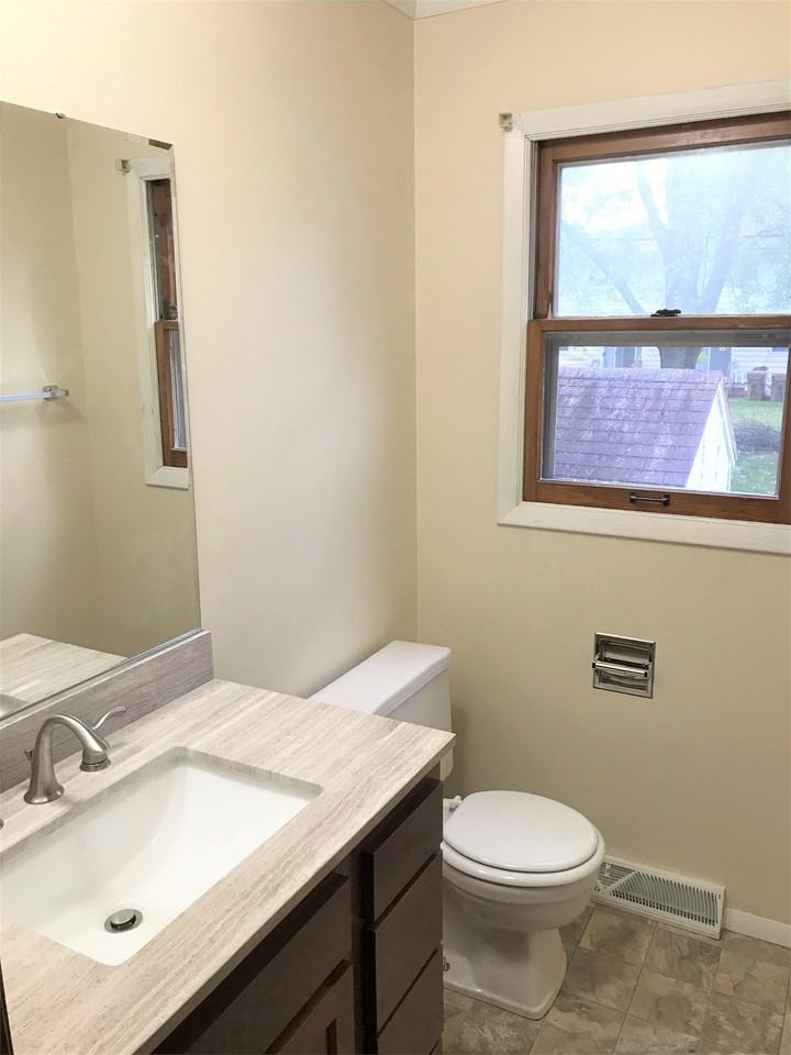 2841 Coolidge St #1 - Photo 6 of 23