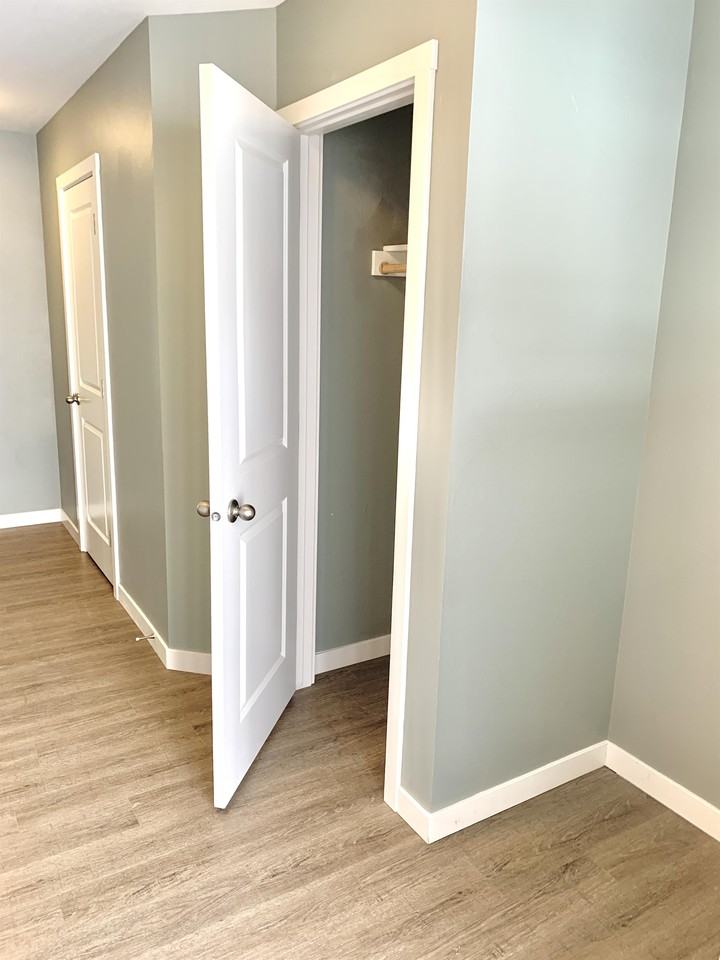 577 S Davis St #1 - Photo 4 of 36