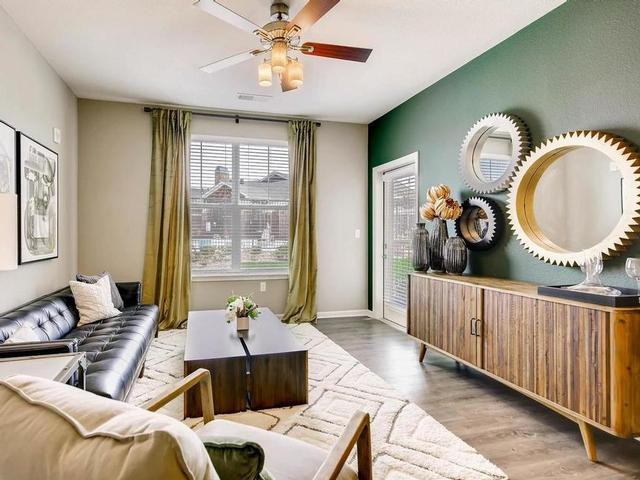 18493 E Elmendorf Dr - Photo 7 of 32