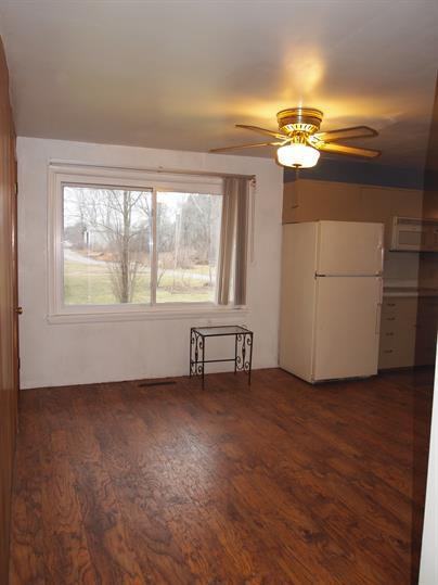 2631 Bankers Rd - Photo 3 of 9