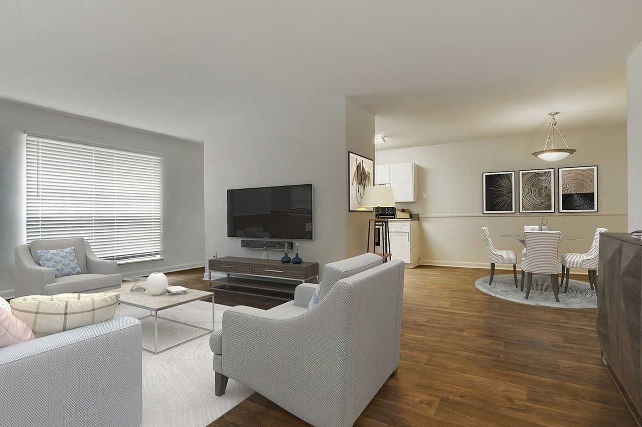 Lakeshore Landing Apartments - Photo 4 of 32