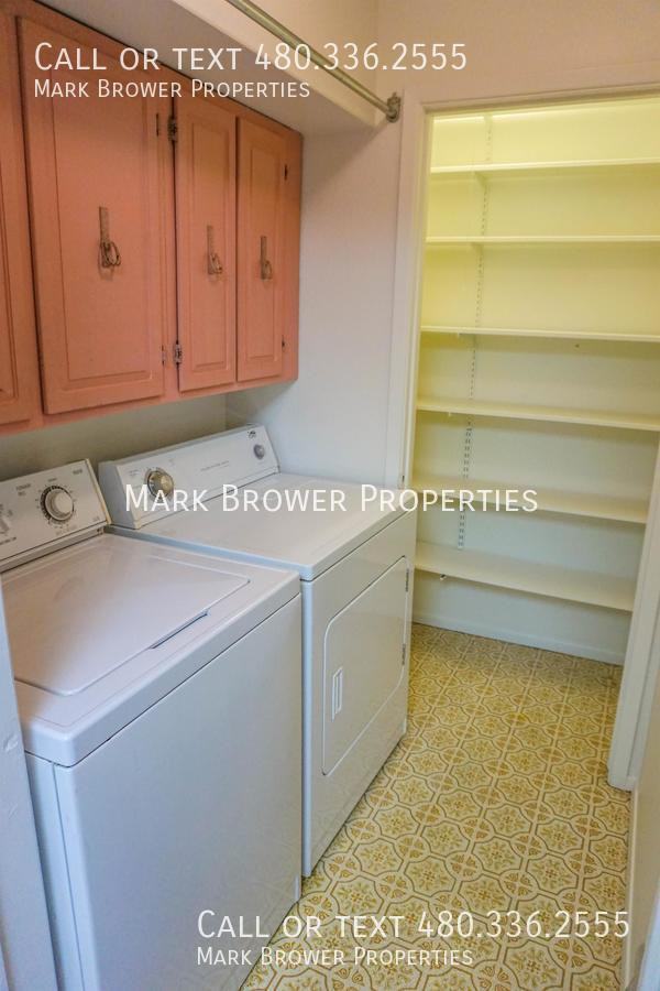 3131 S Fairfield Dr - Photo 3 of 18