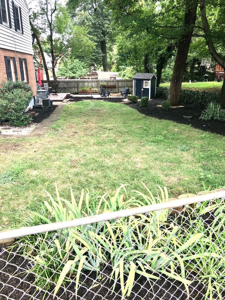 2406 Huntington Ave - Photo 2 of 18