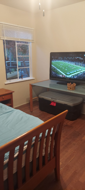 2 Delia St - Photo 3 of 8