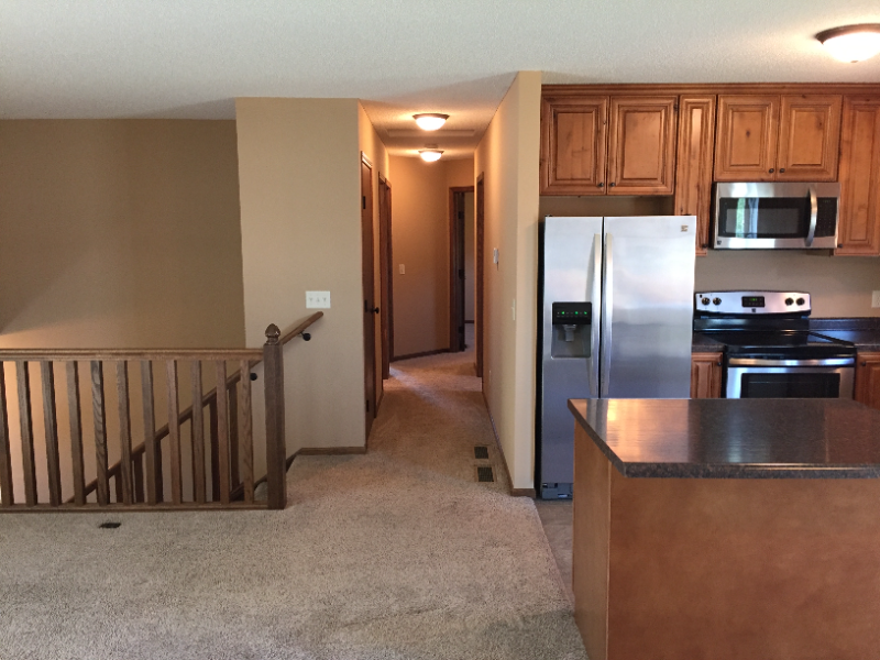 1061 Taft St S - Photo 6 of 13