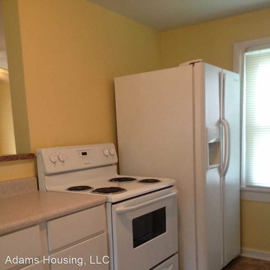 621 Oak Hill Ave - Photo 2 of 7