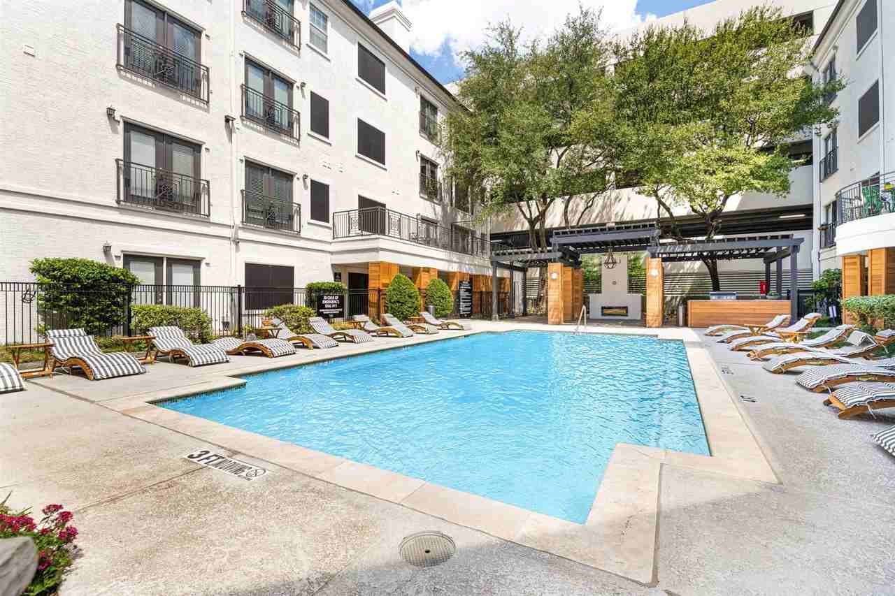 Tides at Midtown - Photo 3 of 23