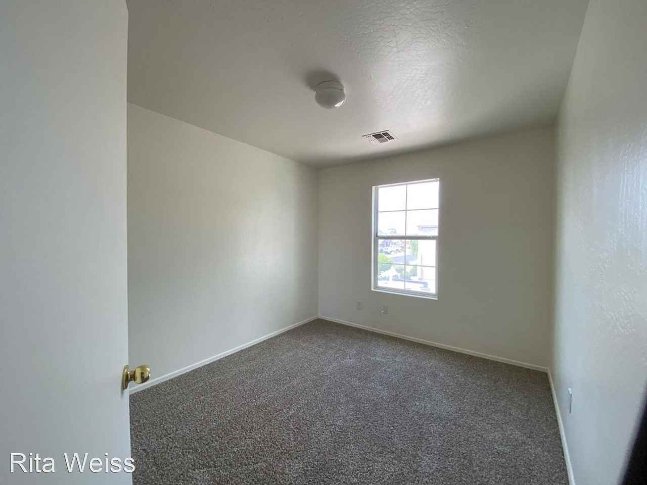 17373 N Costa Brava Ave - Photo 3 of 7