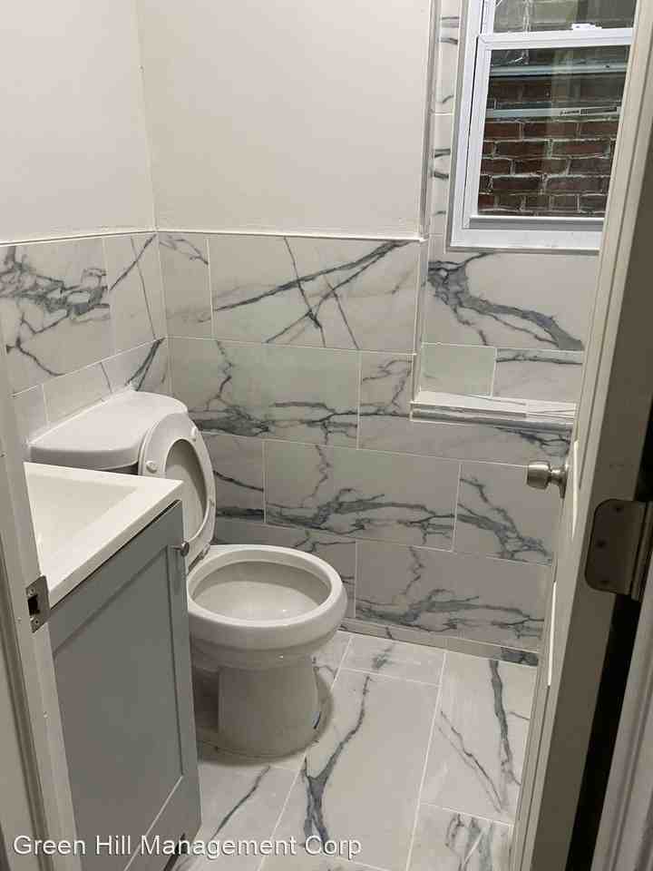 144 Mercer street - Photo 3 of 6