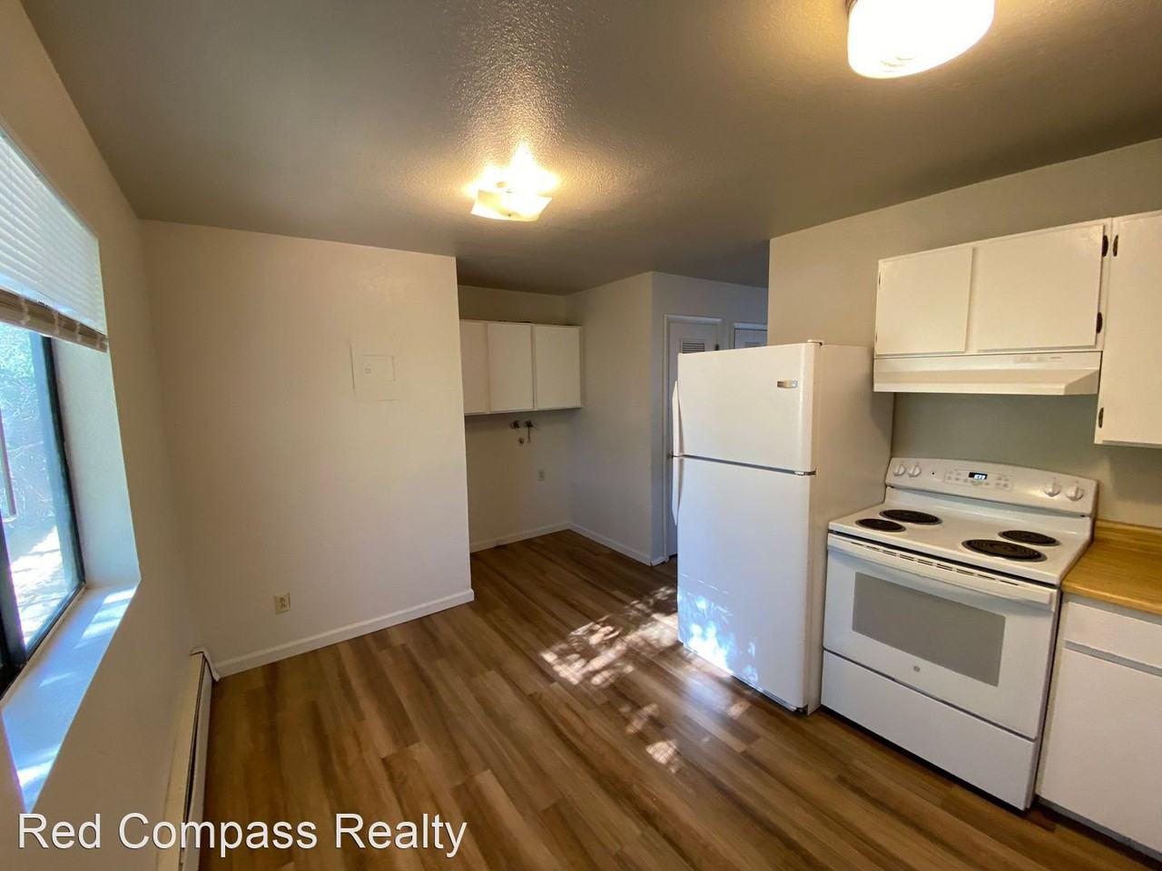 3289 1/2 Lombardy Lane - Photo 2 of 9