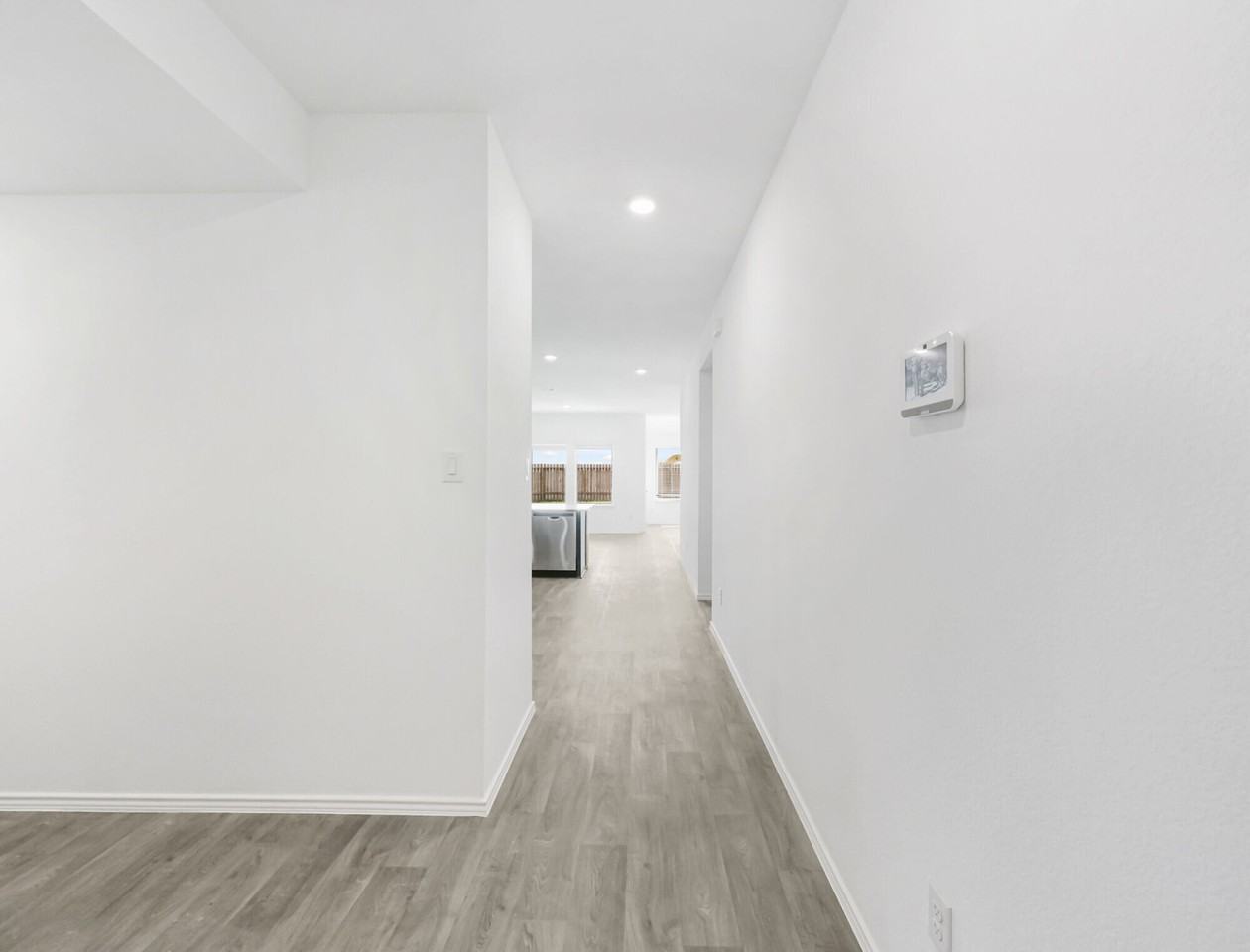 29226 Panamera Pl - Photo 3 of 32