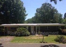 featured image of 405 Minor Rd