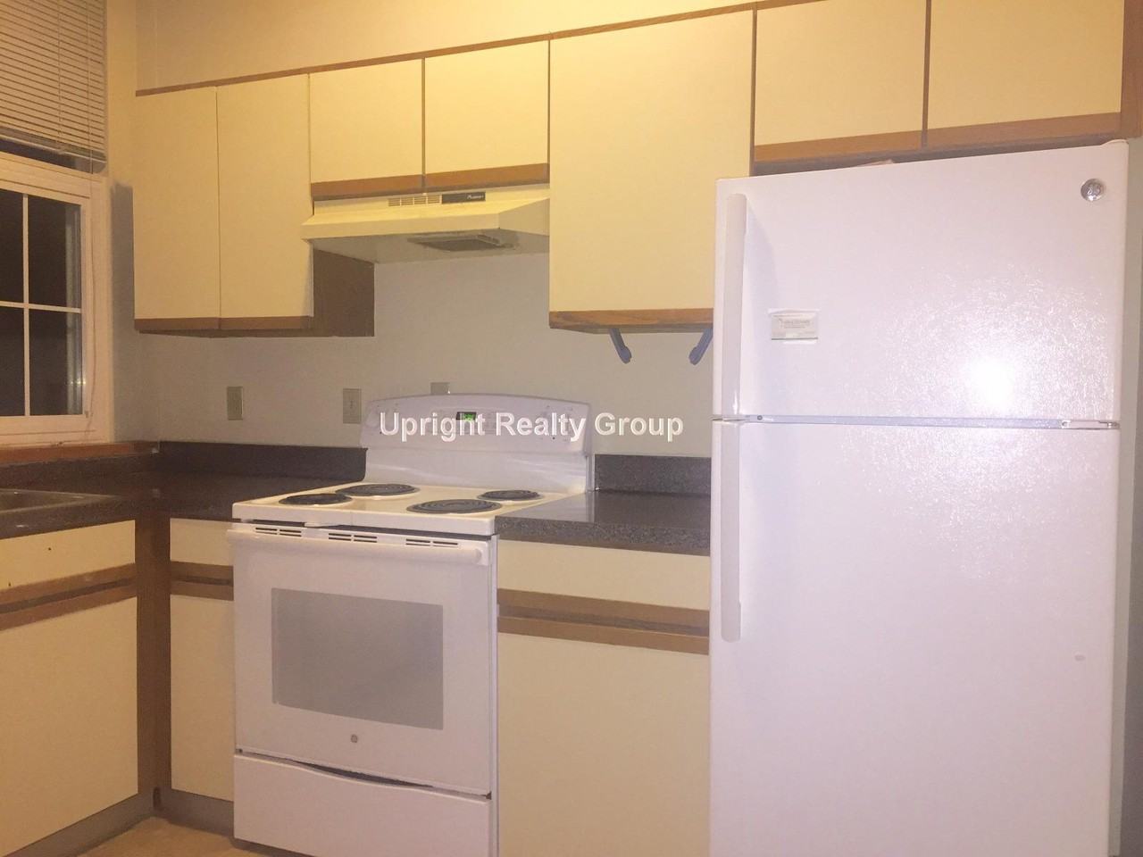 Willow St #305 - Photo 2 of 8