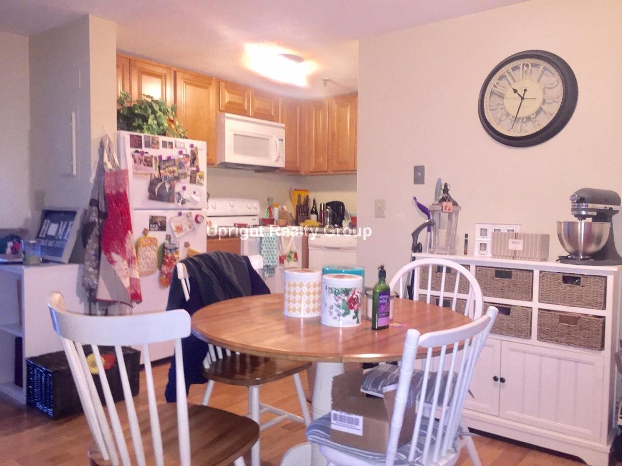 Broad St #434 - Photo 3 of 11