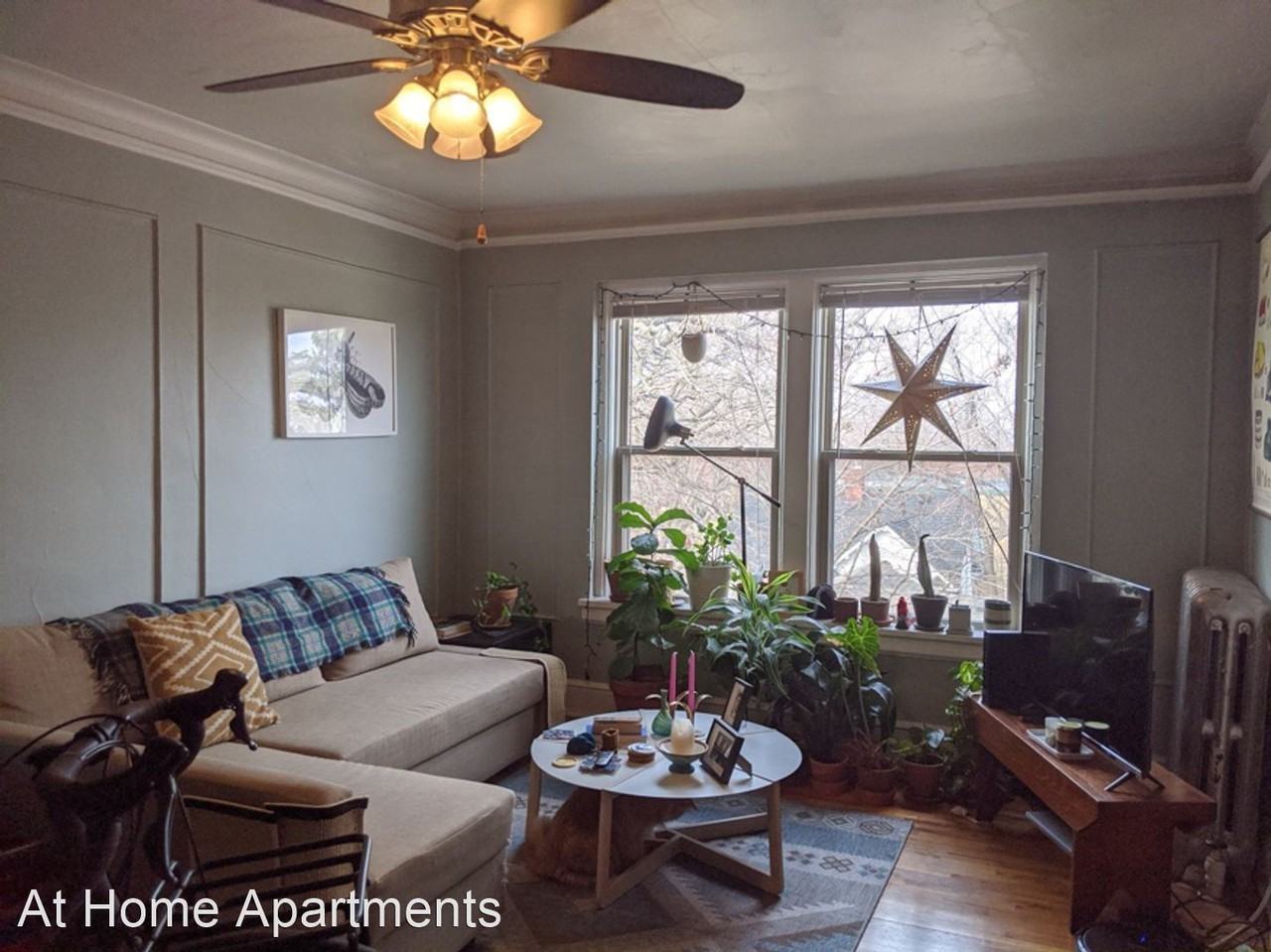 Historic Grand Apartments - Photo 3 of 8