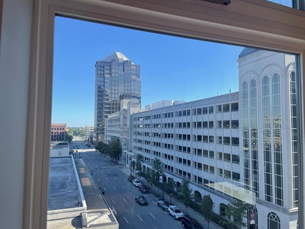 127 North Greene Street - Photo 6 of 10