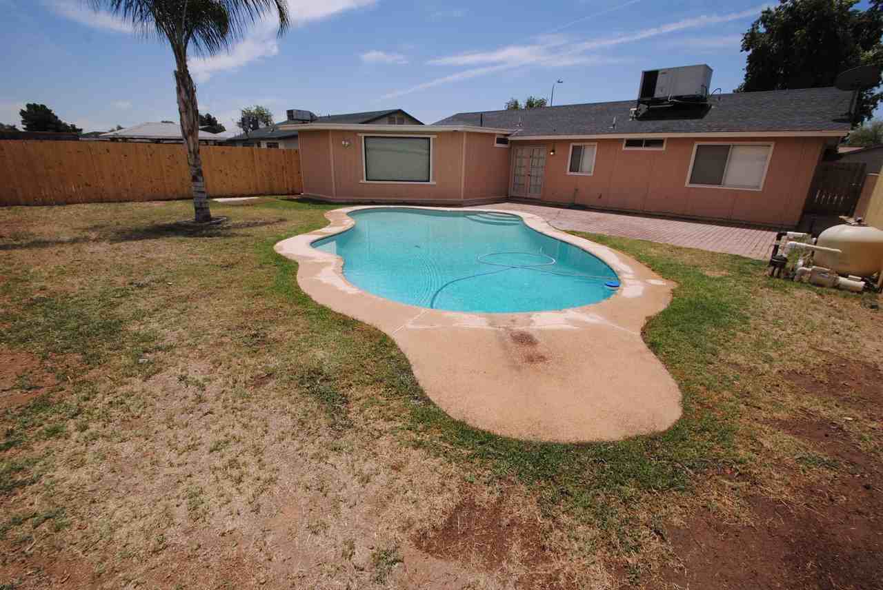 7202 W Hollyhock St - Photo 3 of 15