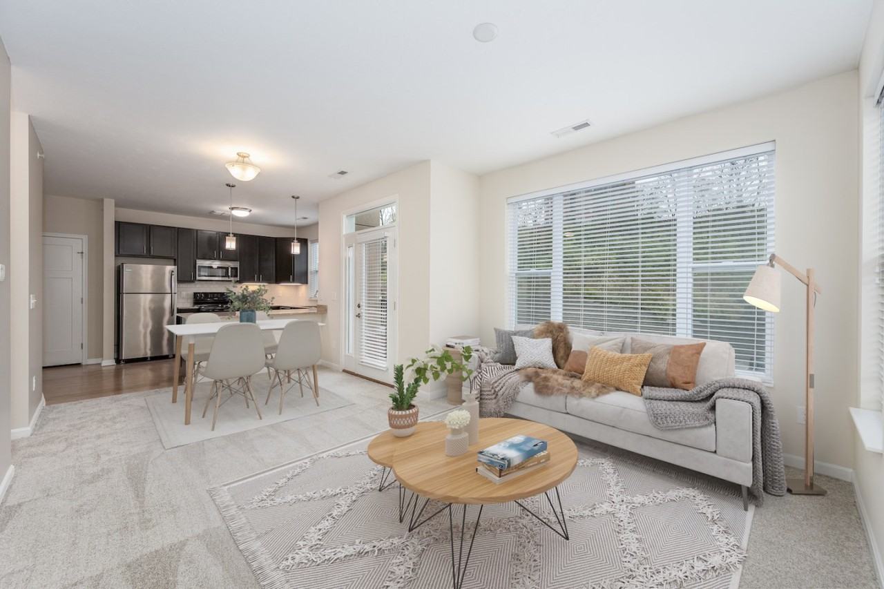 Delta Flats - Photo 3 of 37