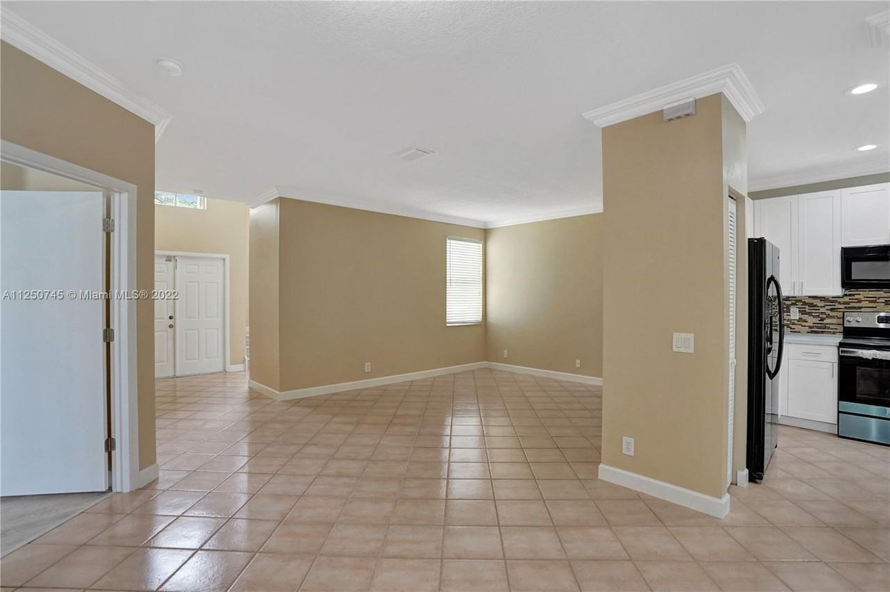 797 Chimney Rock Road - Photo 3 of 8