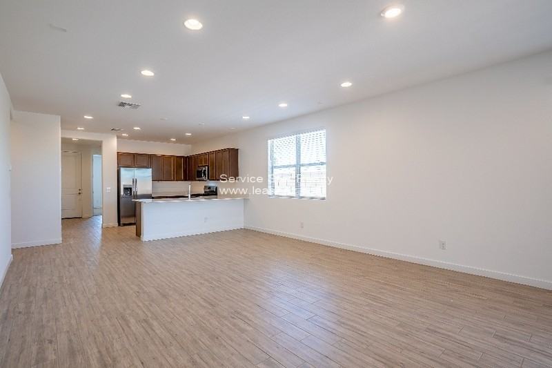 9348 W Glenrosa Ave - Photo 6 of 44