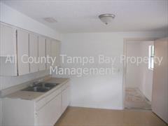 8207 N 18th St - Photo 3 of 6