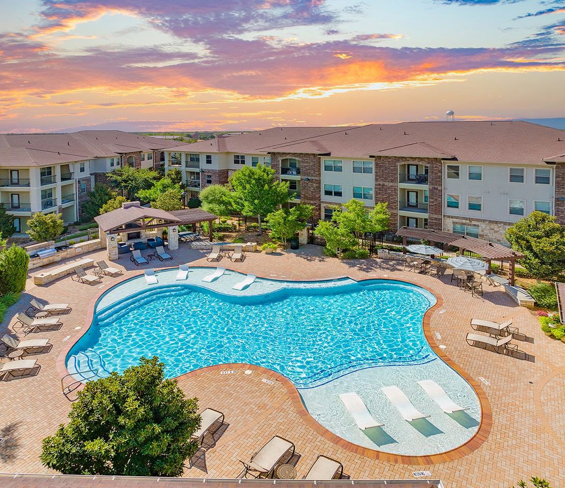 MAA Fairview - Photo 2 of 15