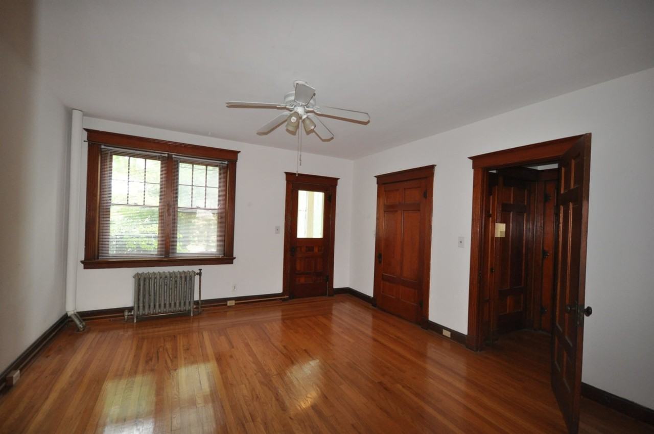 San Carlos - Photo 2 of 6