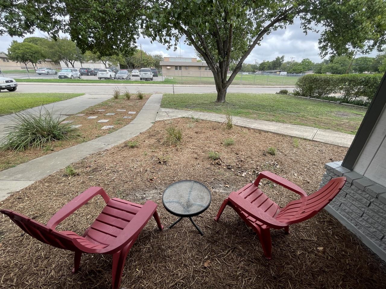 258 Cresham Dr #1 - Photo 3 of 50