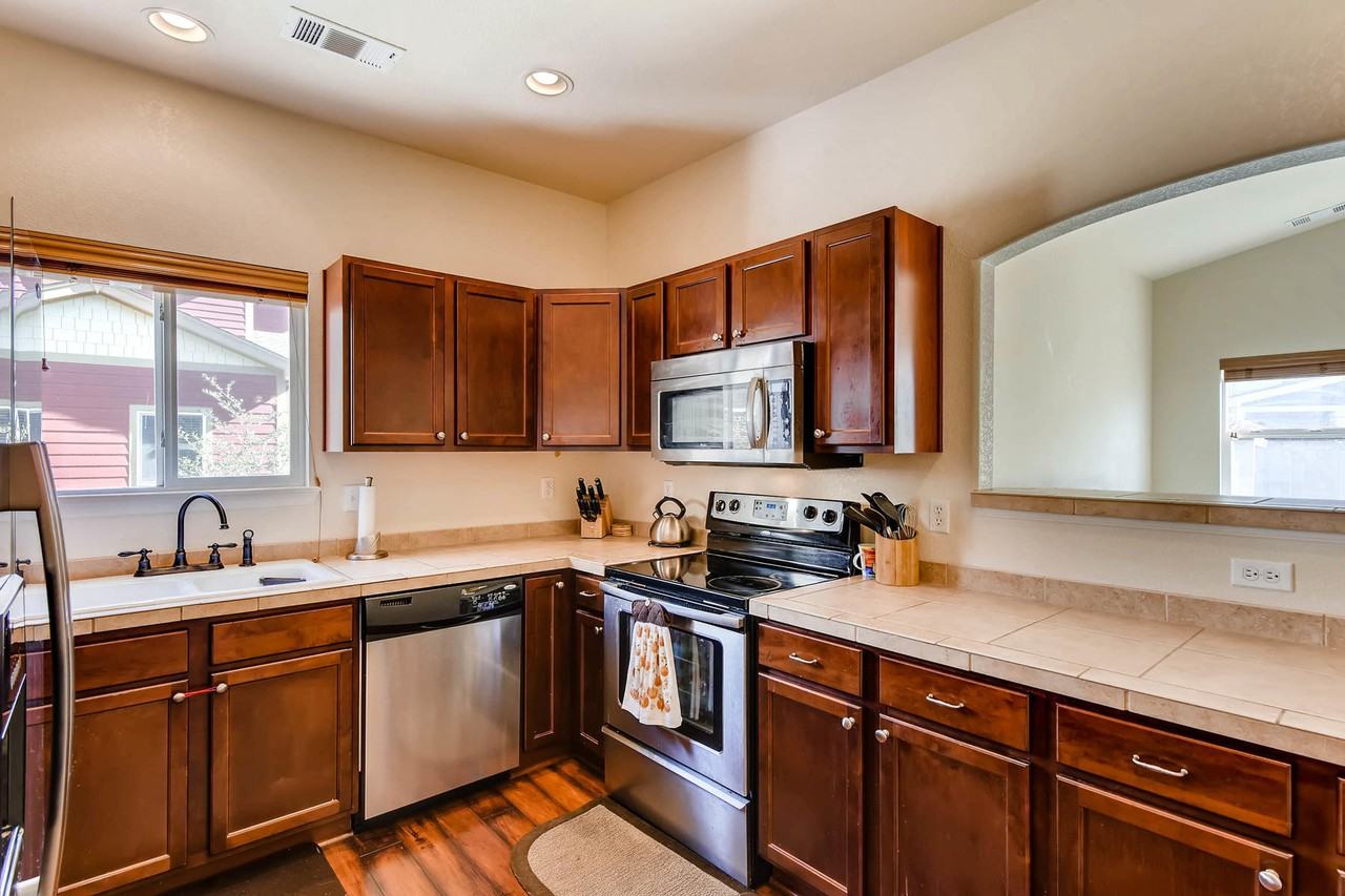 1819 Aspen Meadows Cir #1819 - Photo 3 of 24