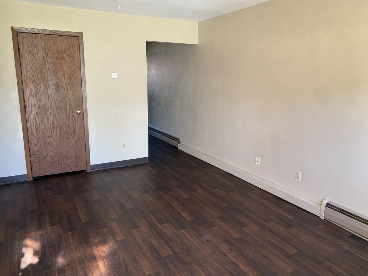 475 N 2nd Ave #475 - Photo 2 of 4