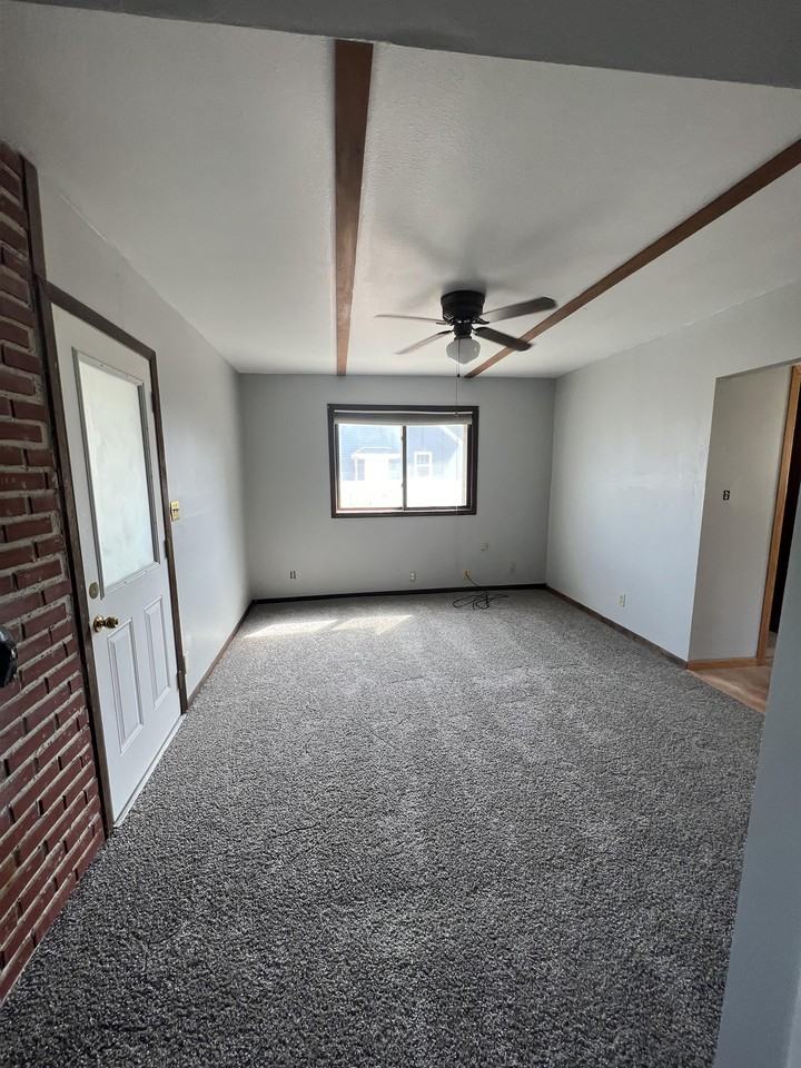 2231 5th Ave #1 - Photo 5 of 25