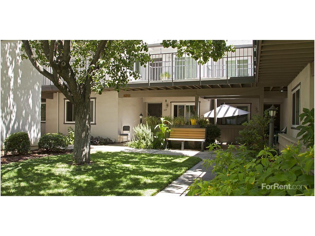 Mono Hilltop Manor SENIOR Apartments 750 Mono St, Fresno, CA 93706