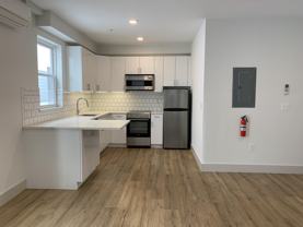 564 Main St Apt 2a - Photo 1 of 1