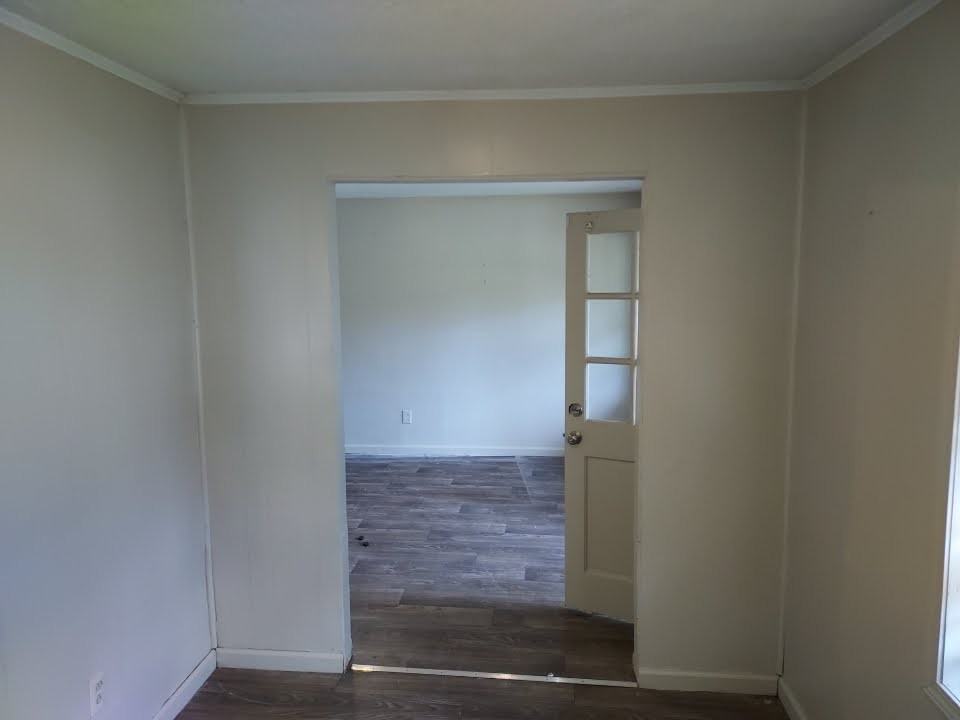 59 Charmingdale Dr N #1 - Photo 2 of 11