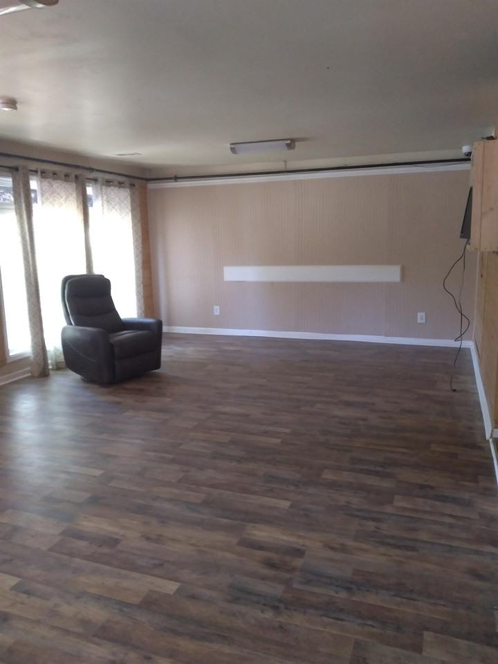 216 S Pecan St #1 - Photo 6 of 16