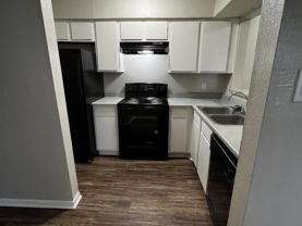 4330 N Grandview Ave - Photo 1 of 1