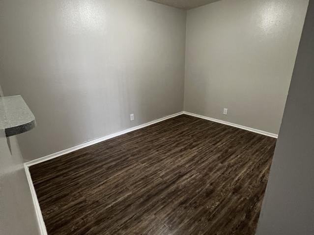 4330 North Grandview Avenue - Photo 7 of 26