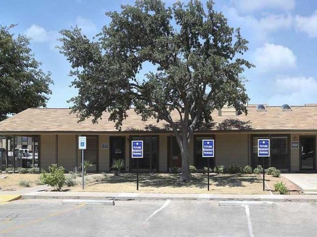 4330 N Grandview Ave - Photo 4 of 26