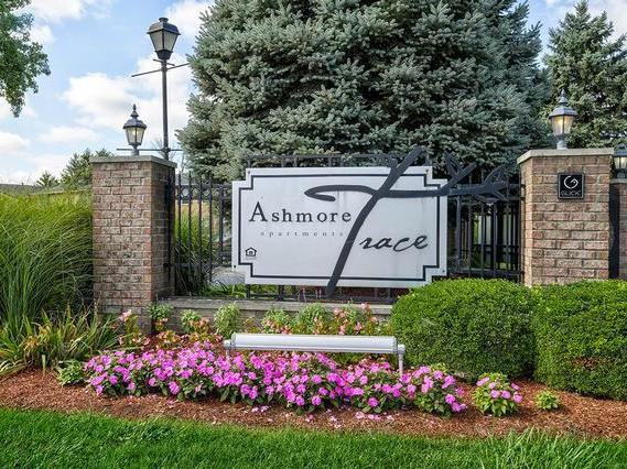 902 Ashmore Trace 902 Wallington Circle - Photo 5 of 18