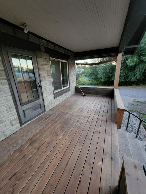 306 Mill St - Photo 2 of 14
