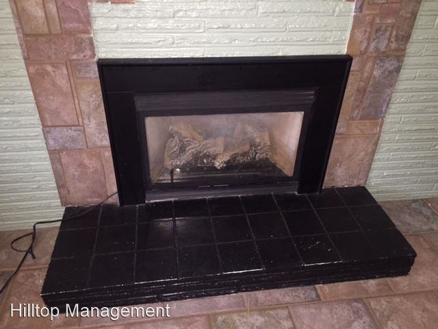 102 E Lincoln Ave - Photo 3 of 5