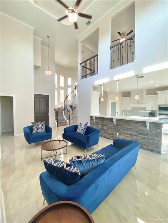 5500 Columbia Ave - Photo 2 of 39