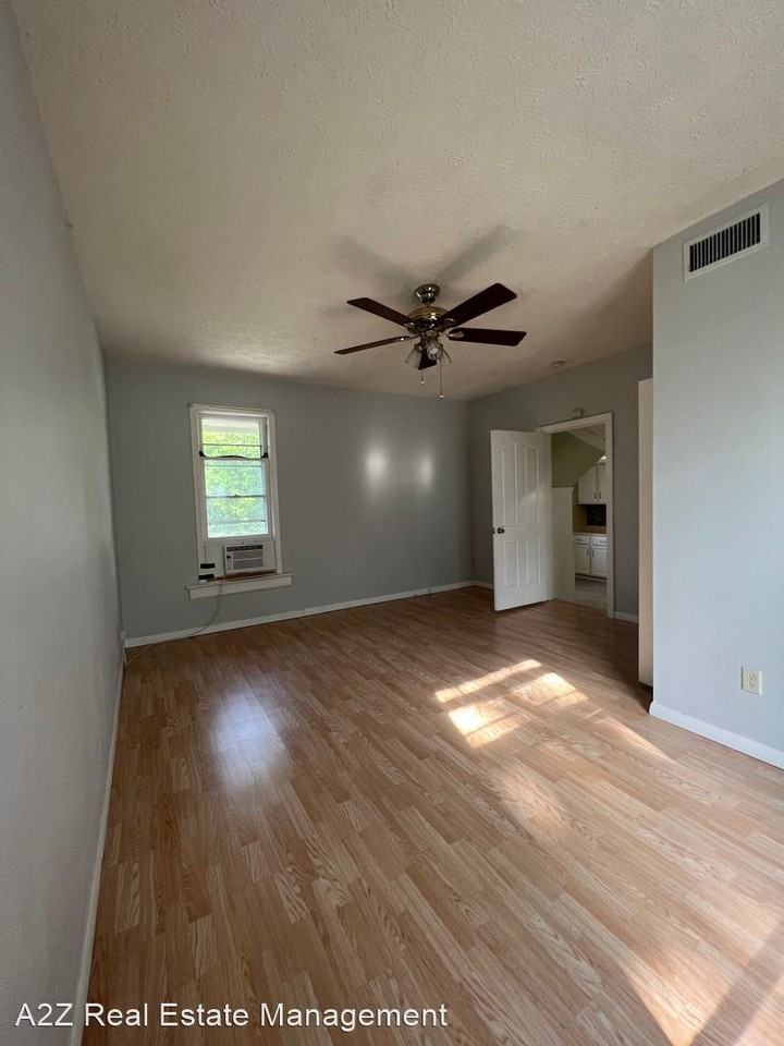 916 Bridge Ave. - Photo 2 of 12