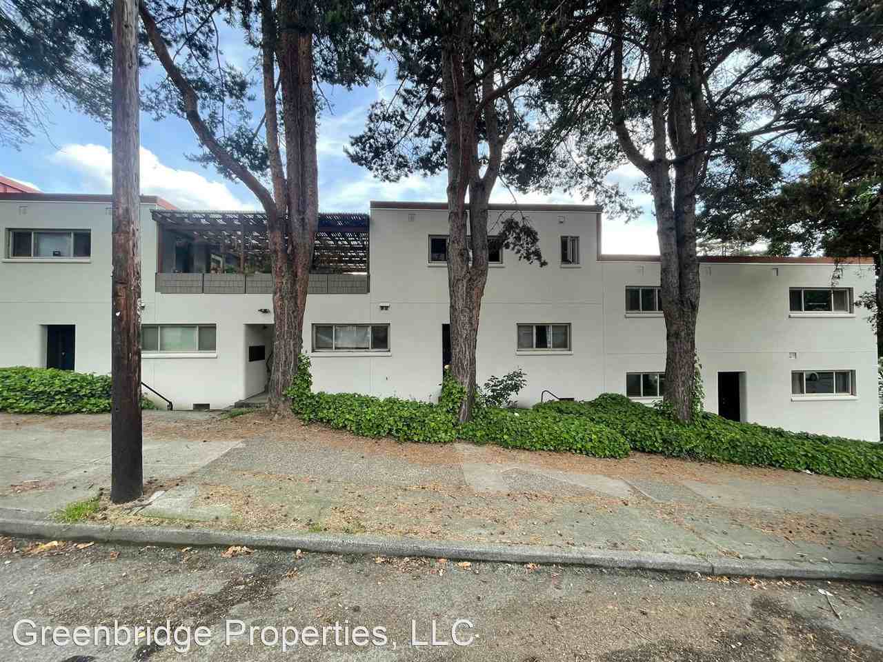 5042 S. Corbett Avenue Apartments 5042 S Corbett Ave, Portland, OR