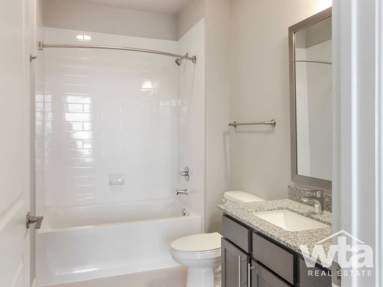 7400 N LAMAR BLVD - Photo 3 of 30