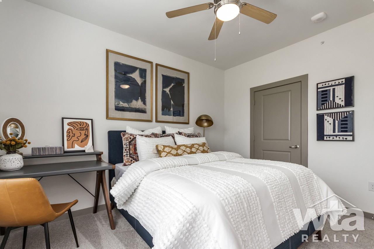 1141 PLEASANT HILL - Photo 3 of 27