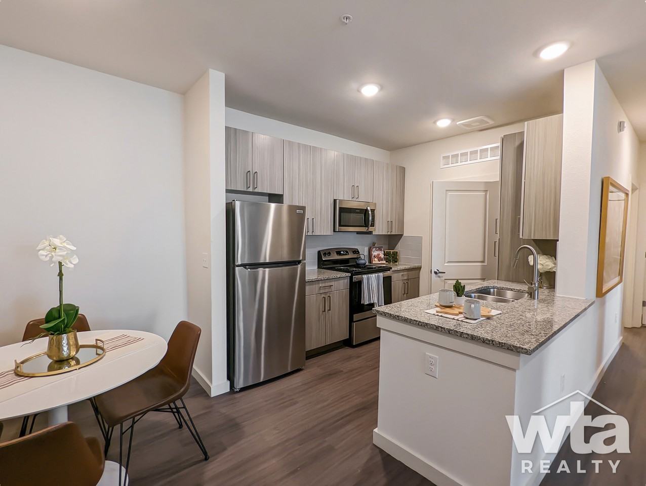 13301 DESSAU RD - Photo 2 of 21